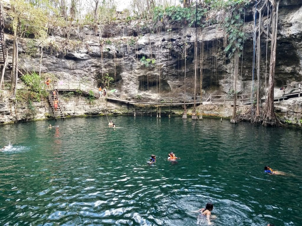 cenote Ek Balam - peninsule du Yucatan - Mexique