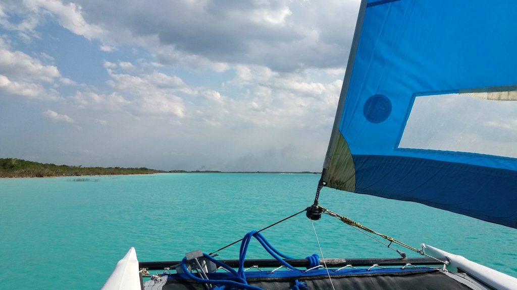 Catamaran Bacalar - peninsule du Yucatan - Mexique