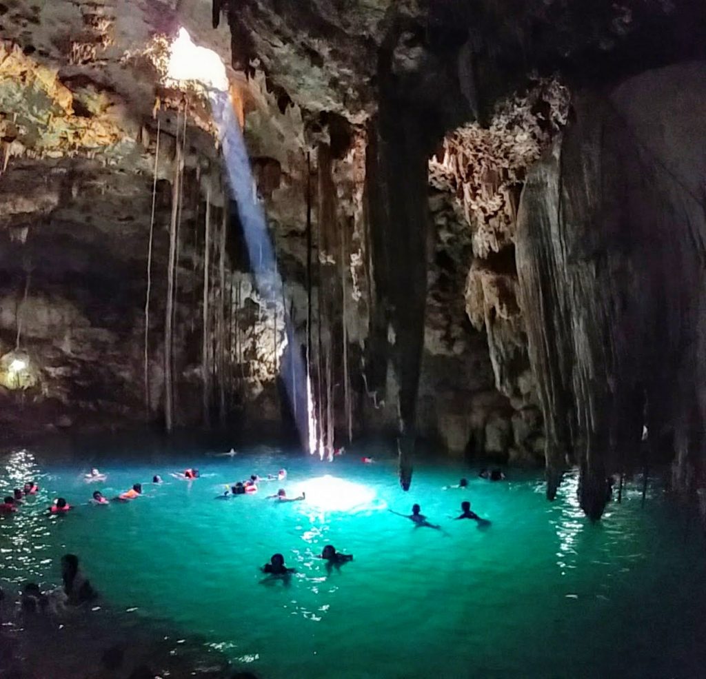 cenote xkeken - peninsule du Yucatan - Mexique