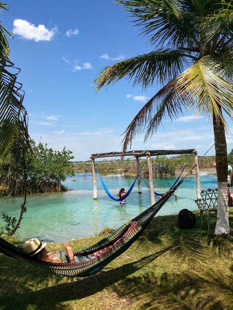 Los rapidos bacalar - peninsule du Yucatan - Mexique