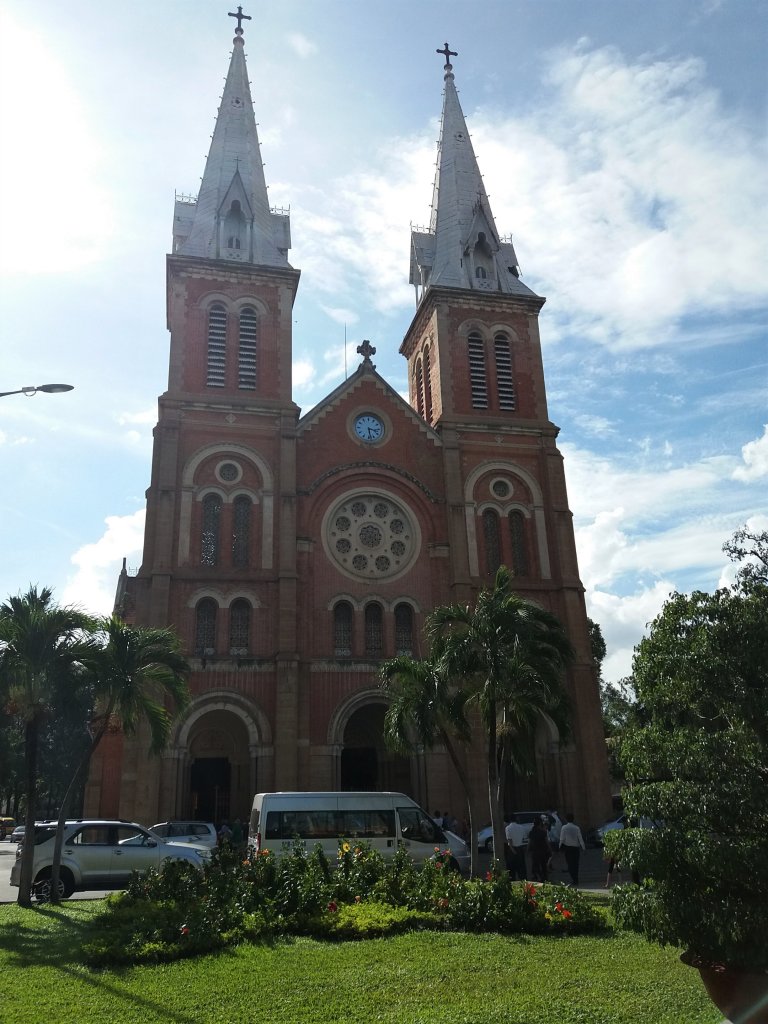 Cathedrale notre dame ho chi minh city saigon vietnam