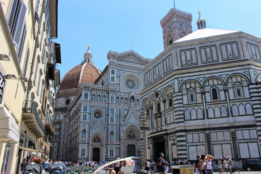 Dome baptistere et cathedrale de Florence Italie