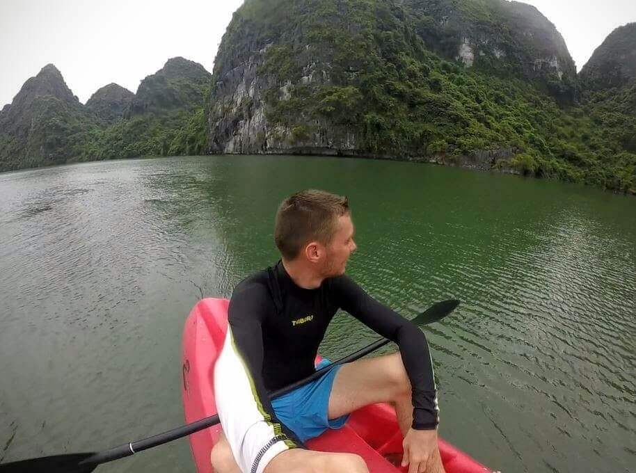 Kayak Halong Bay Vietnam