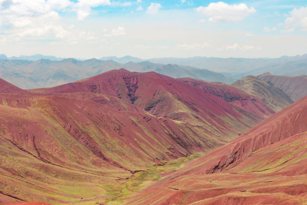 vallée rouge vinicunca rainbow mountain perou