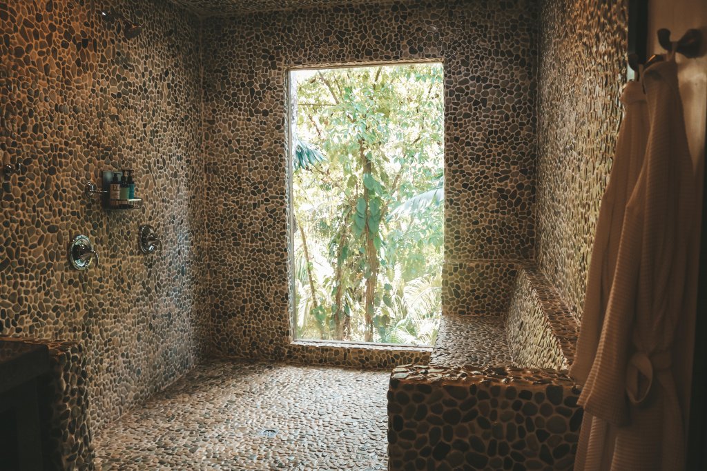 chambre salle de bain copal tree lodge punta gorda belize