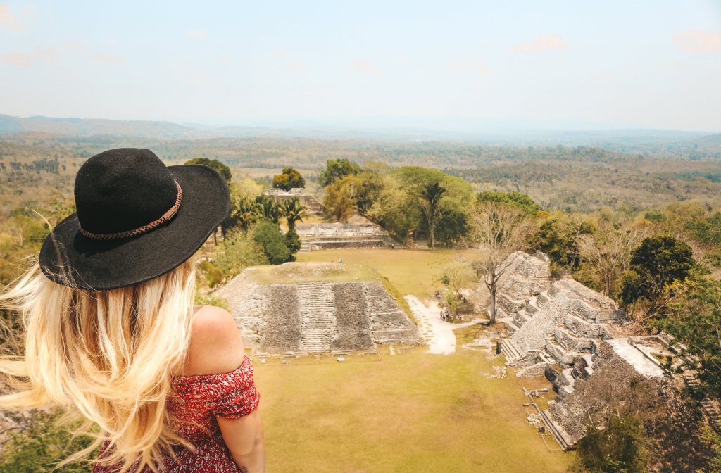 temple maya xunantunich vue sommet Belize