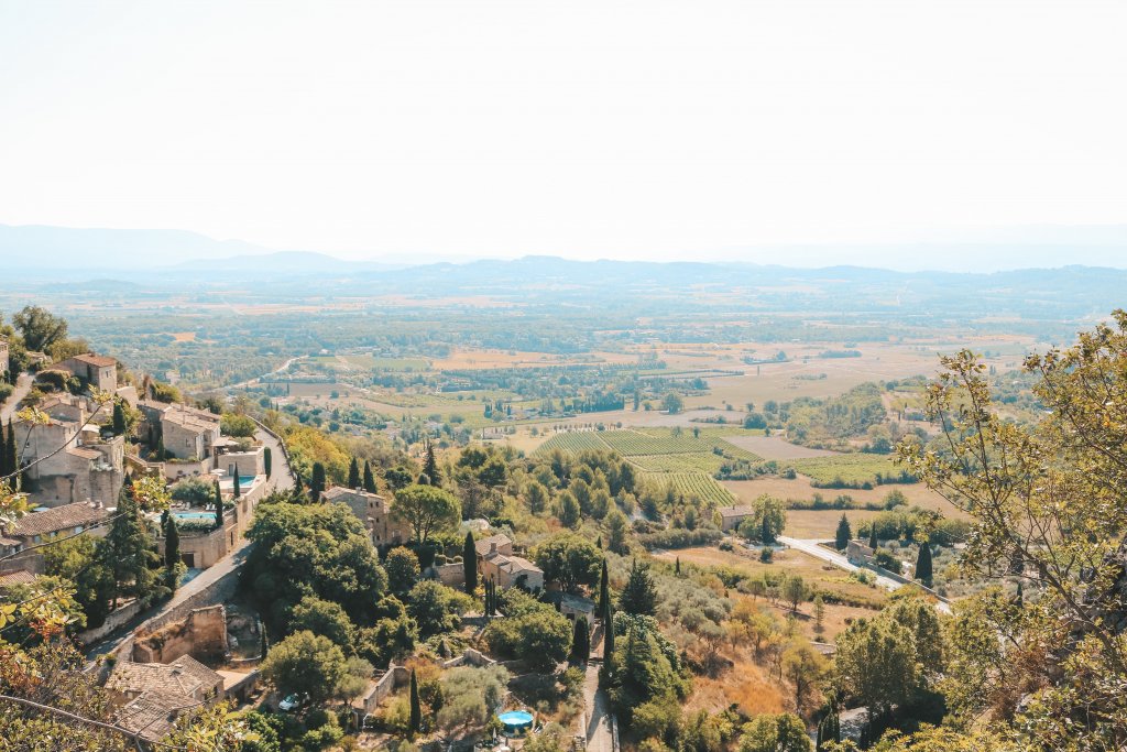 gordes village provence vaucluse