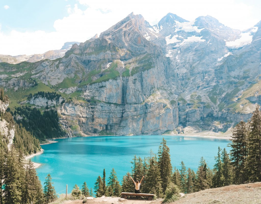 lac bleu turquoise oeschinensee suisse