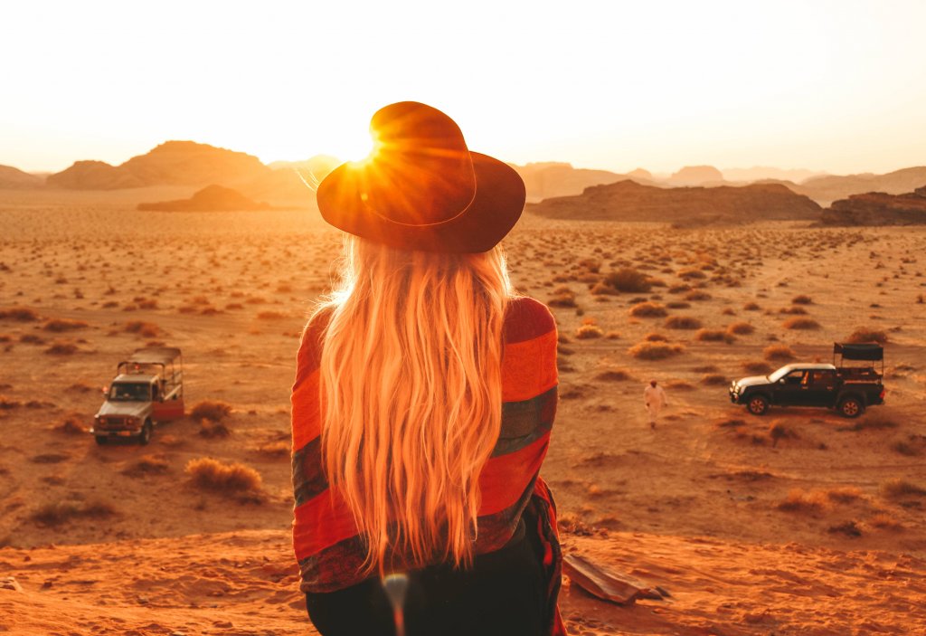 Coucher de soleil désert wadi rum Jordanie