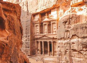 vue sur le trésor de Petra Jordanie