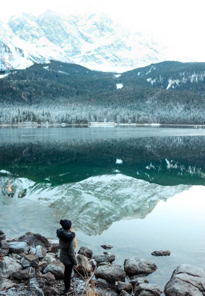 Reflet lac eibsee allemagne