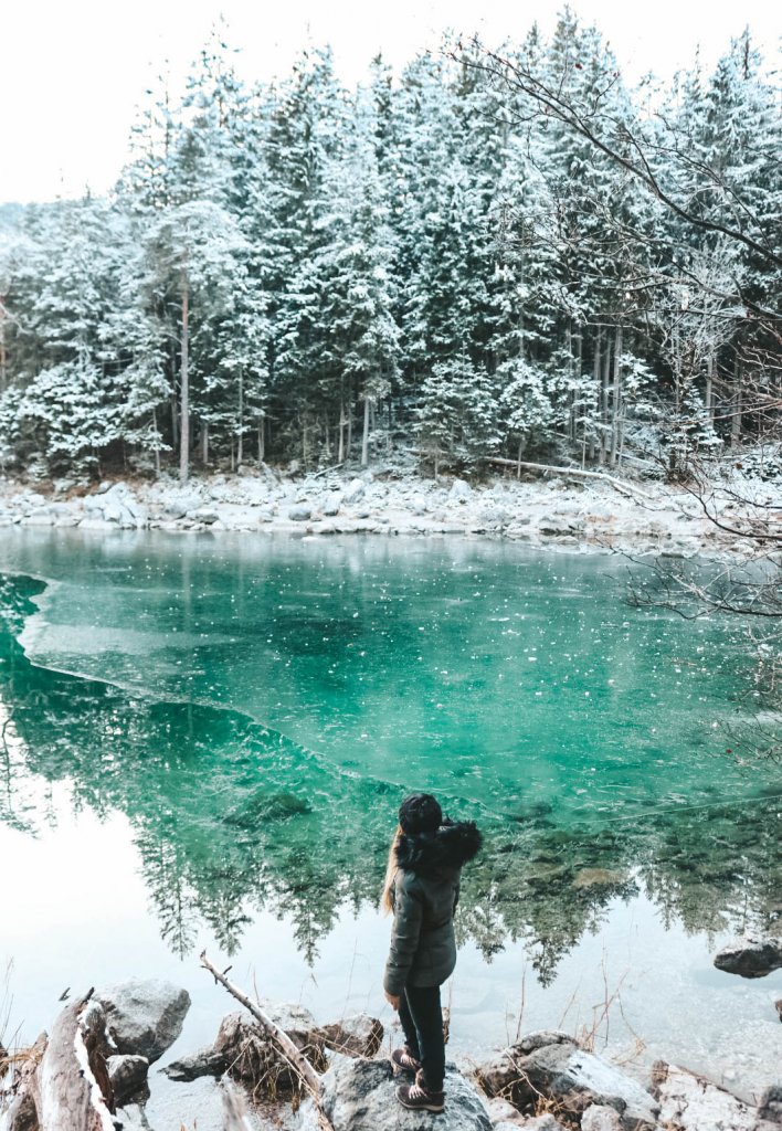 lac eibsee neige et glace baviere allemagne