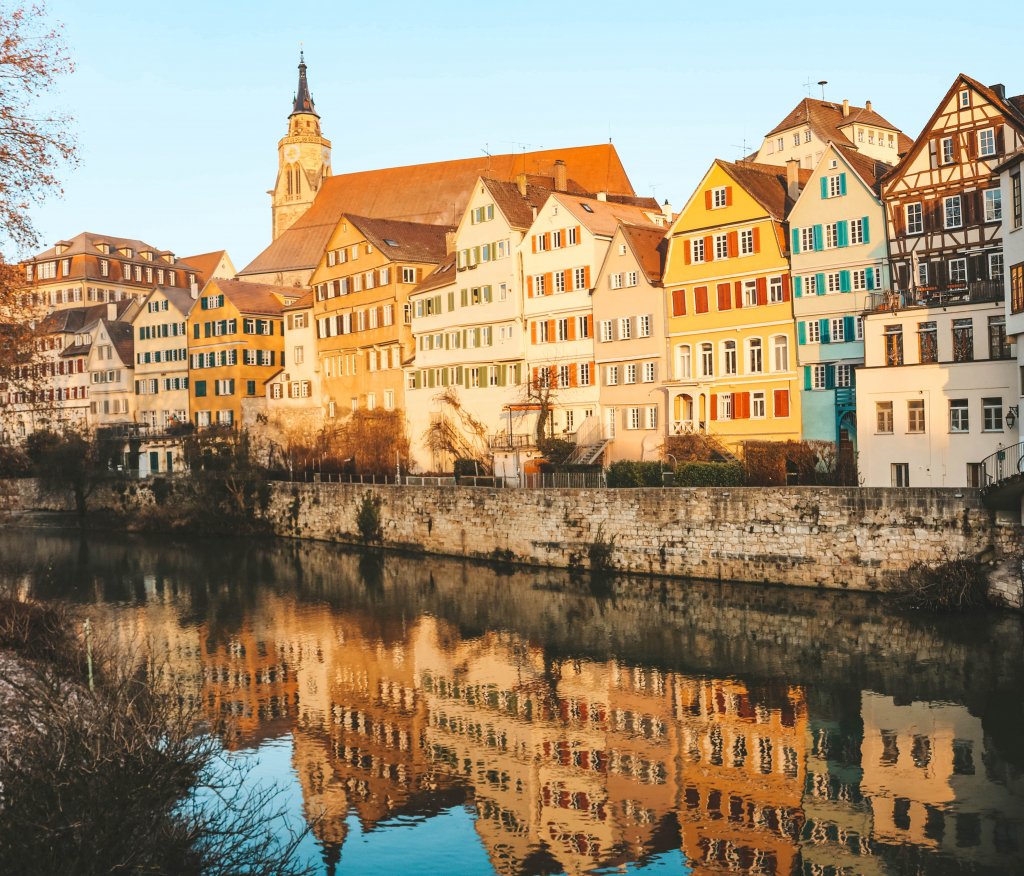 maisons colorées village de Tübingen allemagne