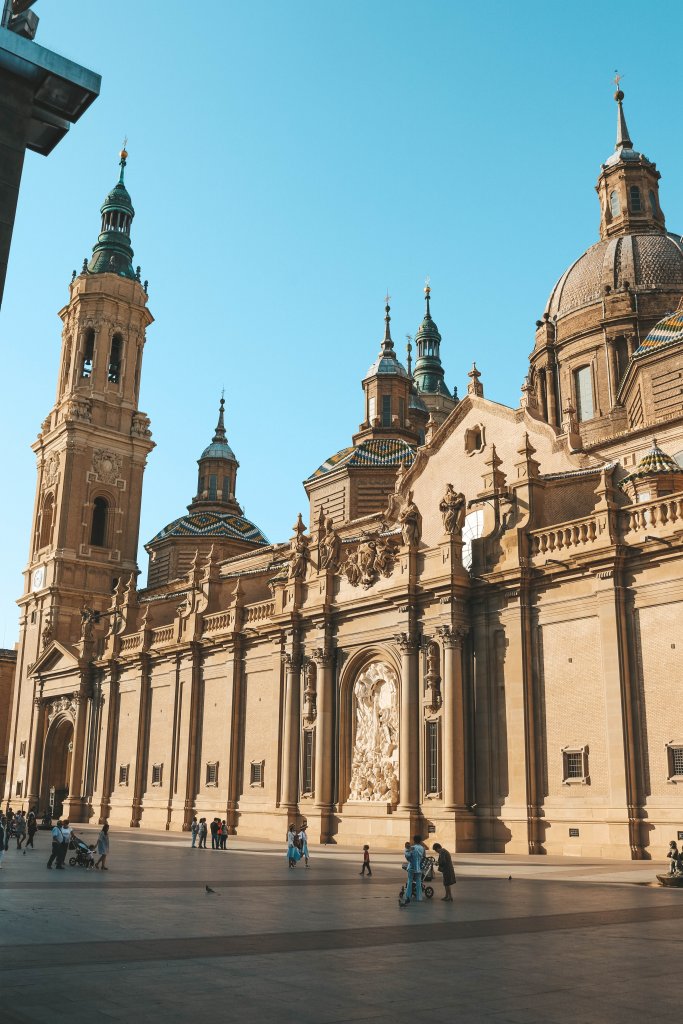 Saragosse basilique de Nuestra Señora del Pilar Espagne