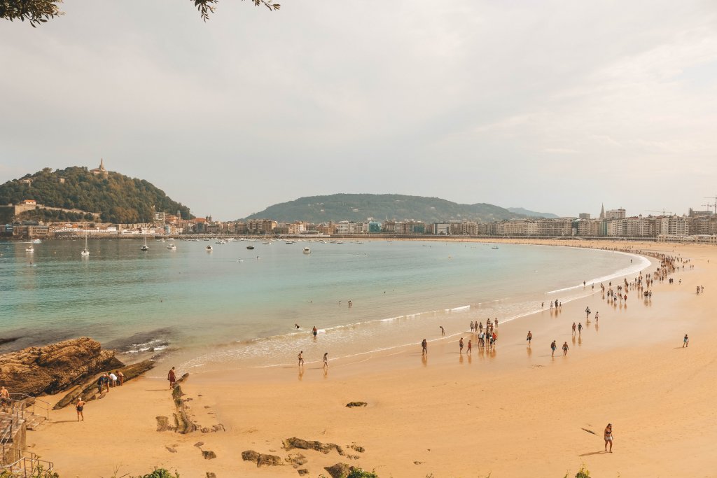 plage san sebastian pays basque espagne