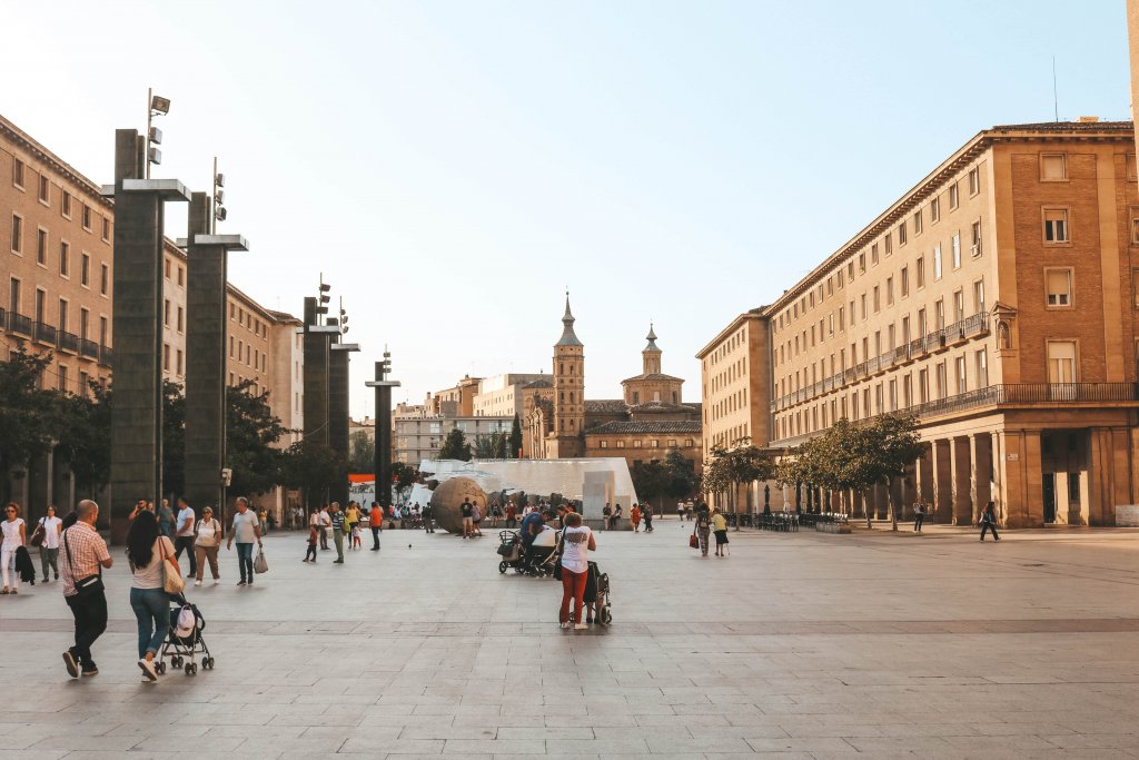 saragosse Plaza de pilar Espagne