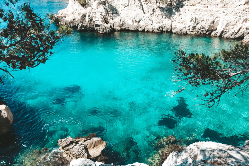 Eau bleue Calanque de Sugiton