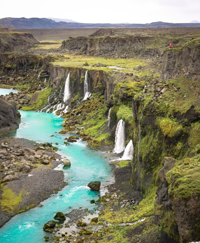 Canyon et cascade Sigöldugljufur Landmannalaugar