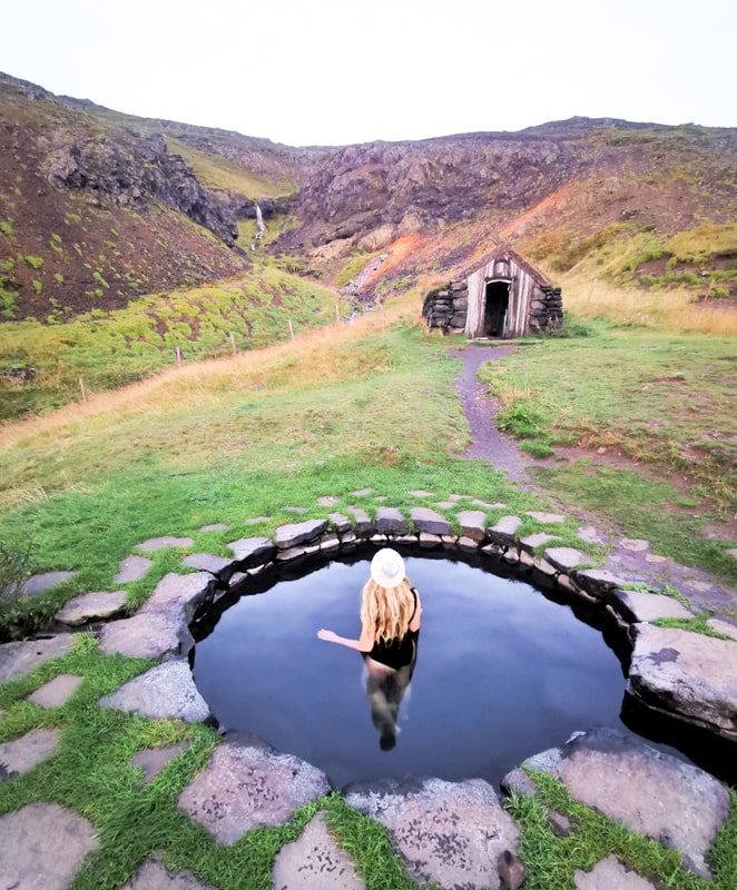 Guðrúnarlaug hot spring