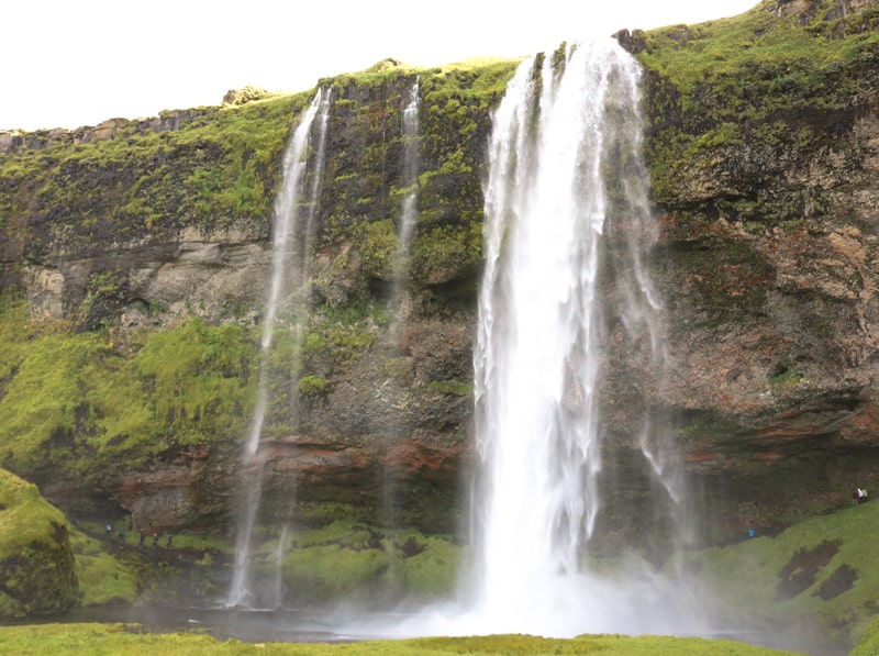Seljalandsfoss cascade en Islande