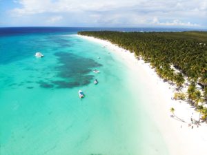 Drone plage ile de Saona Republique Dominicaine