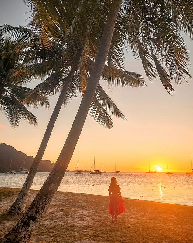 coucher de soleil plage Moorea