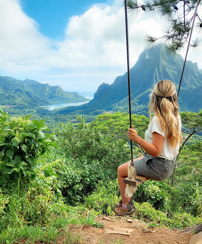 randonnée les 3 pinus Moorea - balancoire