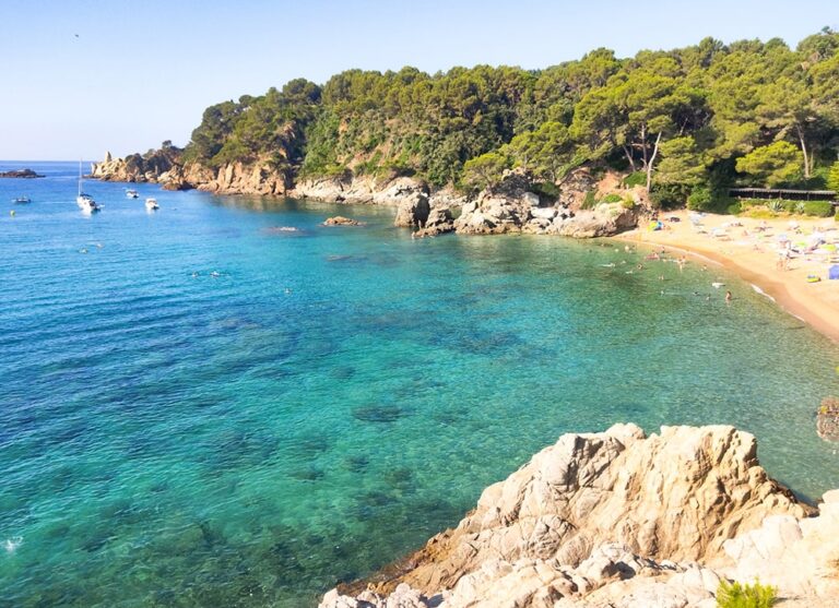 Nos 5 plus belles plages sur la Costa Brava en Espagne