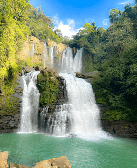 cascade Nauyaca Dominical Costa Rica